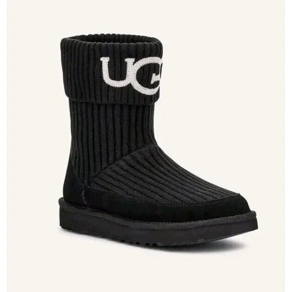 UGG CLASSIC KNIT LOGO BOOT - BLACK SIZE 9 (BRAND NEW) - Picture 1 of 5